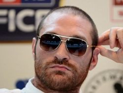 фото - А был ли ковид? Тайсон Фьюри вляпался в скандал, есть фото