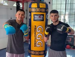 фото - Головкин с именным мешком, Ломаченко показал руку без гипса, Гвоздик в Риме — соцсети