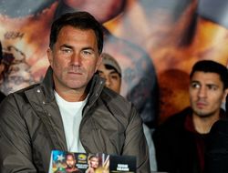 фото - Хирн и Де Ла Хойя обвинили менеджера Ортиса в срыве боя с Эннисом. Есть ответ