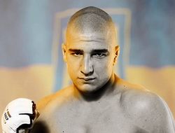 фото - Украинец Ярослав Амосов подписал контракт с Bellator