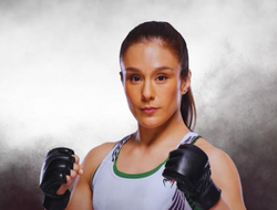 фото - Миловидная экс-чемпионка Грассо выступит в основном карде UFC 315. Названа соперница