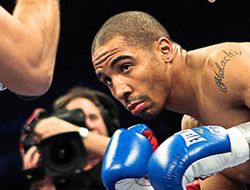 фото - НВО не дали «зеленый свет» бою Андре Уорда и Дмитрия Сартисона