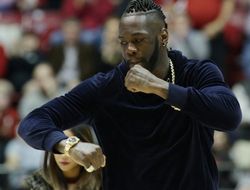 фото - Уайлдер: Фанаты Джошуа трясутся от страха — король идёт!