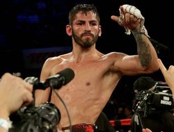 фото - Линарес закрыл поражение Ломаченко яркой победой над Котто