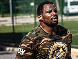 фото - Диллиан Уайт о сорвавшемся реванше с Джошуа: Они хотели использовать меня как козла отпущения