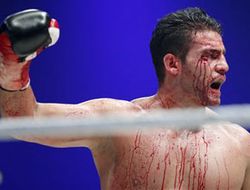 фото - (Результаты + Видео) Якуп Саглам не устоял в бою с Мануэлем Чарром