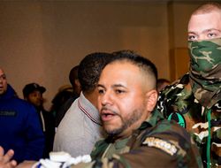 фото - Американо-российское противостояние в хэви и бой Тищенко — в андеркарде Суперсерии