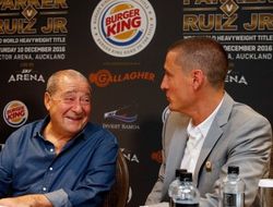 фото - Арум стал сопромоутером Паркера за несколько дней до боя с Руисом