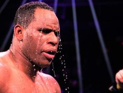 фото - Хэвивейт-шоу от Хэймона: Санчес уничтожил нокаутёра Ховарда