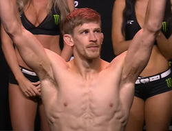 фото - UFC 304. Чикадзе проиграл Аллену