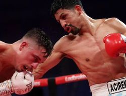 фото - Макгрегор уступил в титульном бою, нокаут от Юбэнка: видео