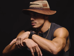 фото - Ньика в преддверии боя с Опетаей: «Прости, чувак, но такая у меня работа»