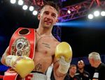 Ли Хэскинс остоял титул IBF в бою против Моралеса