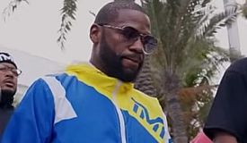 На Мейвезера снова подали в суд и опять из-за денег