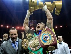 фото - О чём говорили Усик и Гассиев после боя: цитаты