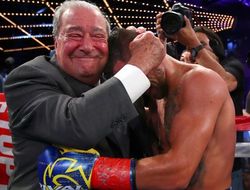 фото - Боб Арум: Только боец со стальными яйцами выйдет сейчас против Ломаченко