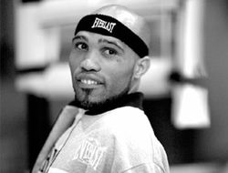 фото - Айша Смит хочет стать соперником Дмитрия Пирога