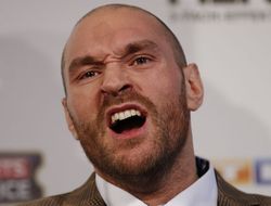 фото - Херн зарезервировал «Уэмбли» под мой бой с Джошуа на апрель 2018 года — Фьюри