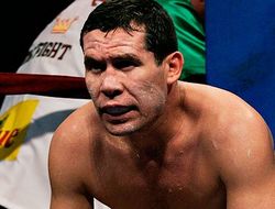 фото - Чавес-старший: Если бы не наркотики и алкоголь, я бы одержал 100 побед без поражений