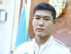 фото - Успешно перешли в профи победитель ЧМ-2019 Нурдаулетов и «бронзовый» Жусупов – видео