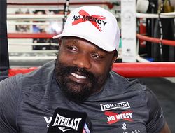 фото - «Оденешь стринги жены и будешь моей су*кой». Интервью Дерека Чисоры