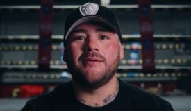 Руис подписал контракт с Matchroom Boxing