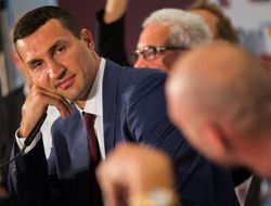 фото - Кличко травмирован, бой с Фьюри перенесён