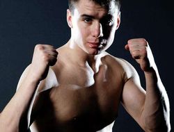 фото - 17 мая Сергей Рабченко подерётся с Эмануэле Делла Роса