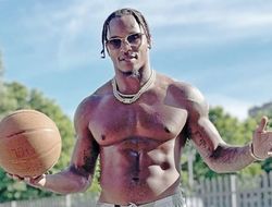 фото - Для боя Бетербиев – Ярд уже и арену выбрали