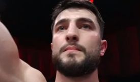 Нокаут года? Джамбеков срубил Элбиали апперкотом: видео