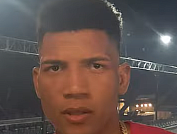 фото - «Бой Бенавидес–Эндрэд был дер*мом!» Моррель всё понял после пресс-конференции