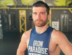 фото - Чухаджяну нашли соперника — это «Мясник» из Рима