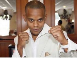 фото - (Видео) В яркой битве Луис Франко отвоевал победу у Леонило Миранды