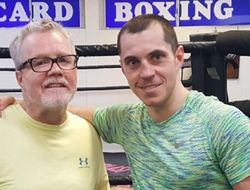 фото - Скотт Куигг о бое с Оскаром Вальдесом: Подарим фанатам реальный замес