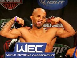 фото - (ММА) Деметриус Джонсон и Джозеф Бенавидес будут творить историю UFC