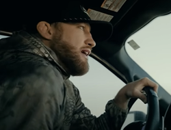 фото - Звезда UFC Гэтжи объявил дату возвращения и возможного соперника