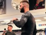Назван боец, который заменит Анкалаева или Перейру на UFC 320 в случае форс-мажора