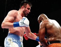 фото - Баходир Джалолов – Джек Муловайи: видео нокаута