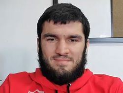 фото - Интервью Артура Бетербиева: Есть интерес выйти в клетку против чемпиона UFC