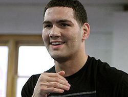 фото - Крис Уайдман: «Временный чемпион в моём случае – это сумасшествие»