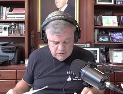 фото - «Снайпер против автоматчика». Атлас сравнил Кроуфорда с Эннисом