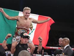 фото - Элвин Сото победил Карлоса Буйтрахо и защитил чемпионский титул