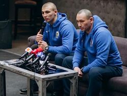 фото - Александр Хижняк — лучший боксёр 2021 года по версии AIBA, его отец — тренер года