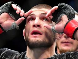 фото - Хабиб Нурмагомедов попробует себя в боксе против ютубера? Отвечает менеджер