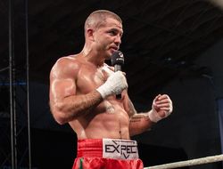 фото - Бачкаи и Кармона взяли титулы, Педроса побил Сосу в кровавом махаче: видео