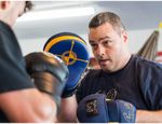 Тренер Альвареса: Думаю, пора повесить перчатки на гвоздь...