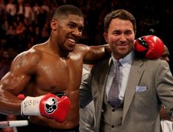 фото - Промоутер рассказал, когда возможен бой Джошуа и Фьюри