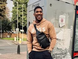 фото - Возвращение Джошуа откладывается: названа причина