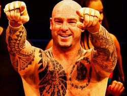 фото - Лукас Браун: «Хочу бои с Прайсом, Чисорой, Фьюри и, в итоге, с Хэем»