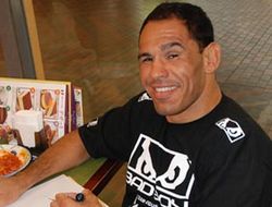 фото - (ММА) Александр Густафссон vs Андонио Рожерио Ногейра: 15 апреля